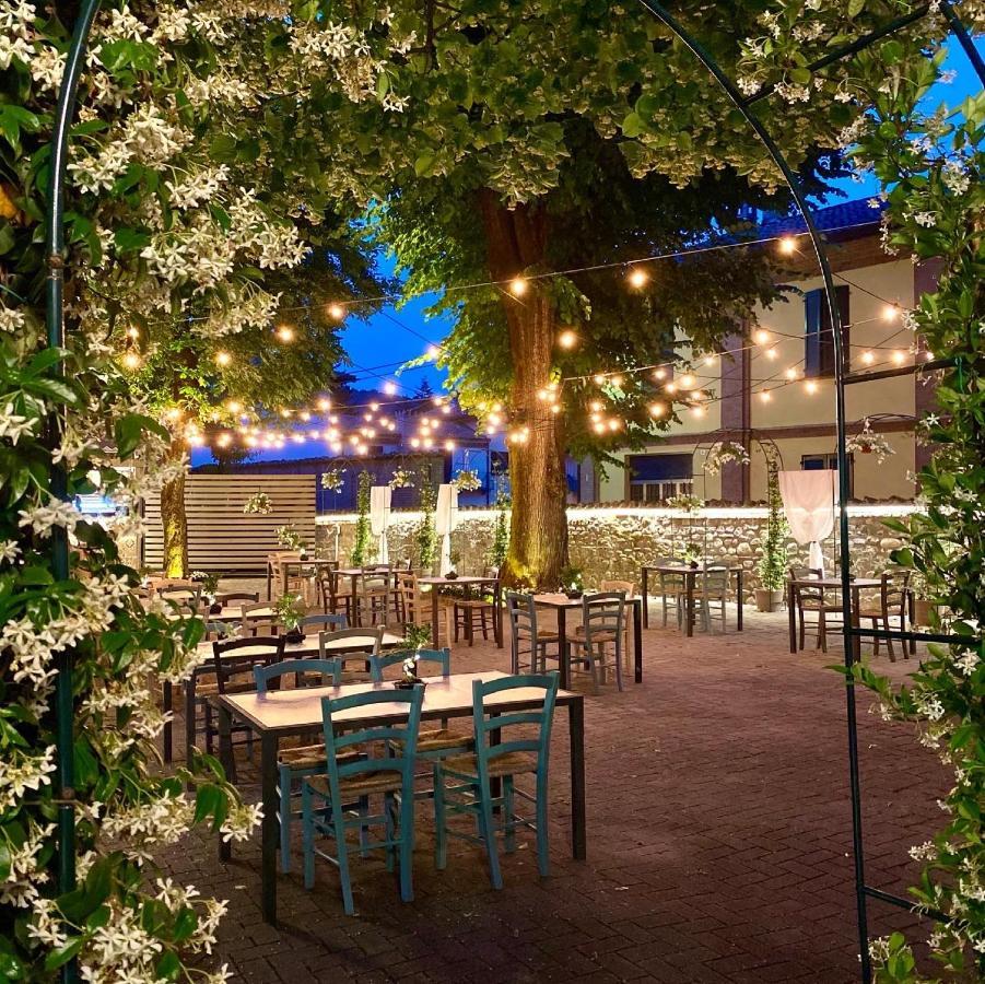Hotel Milano Pool&Garden Salice Terme Exterior foto