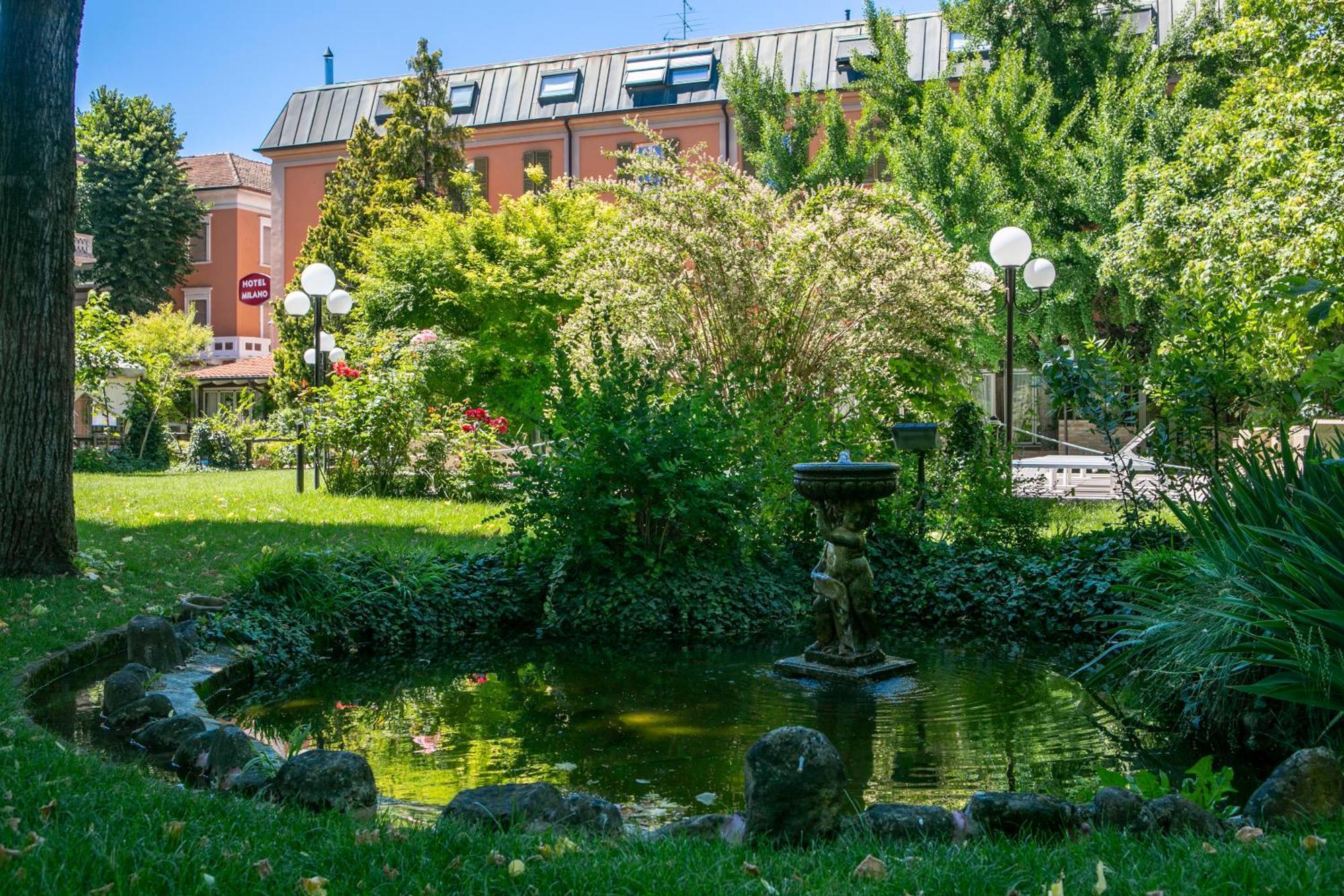 Hotel Milano Pool&Garden Salice Terme Exterior foto